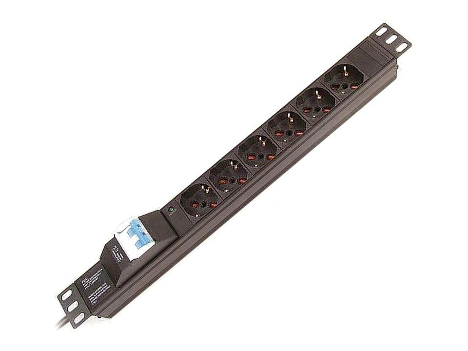 6-Outlet Schuko Rack PDU · Circuit Breaker