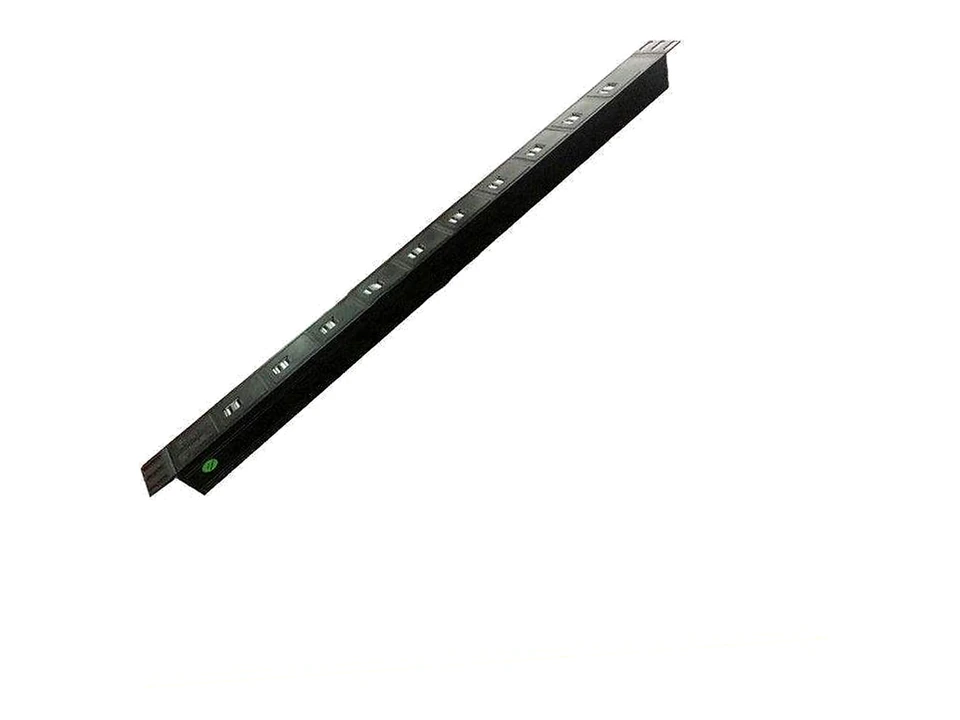 20-Outlet USB Rack PDU