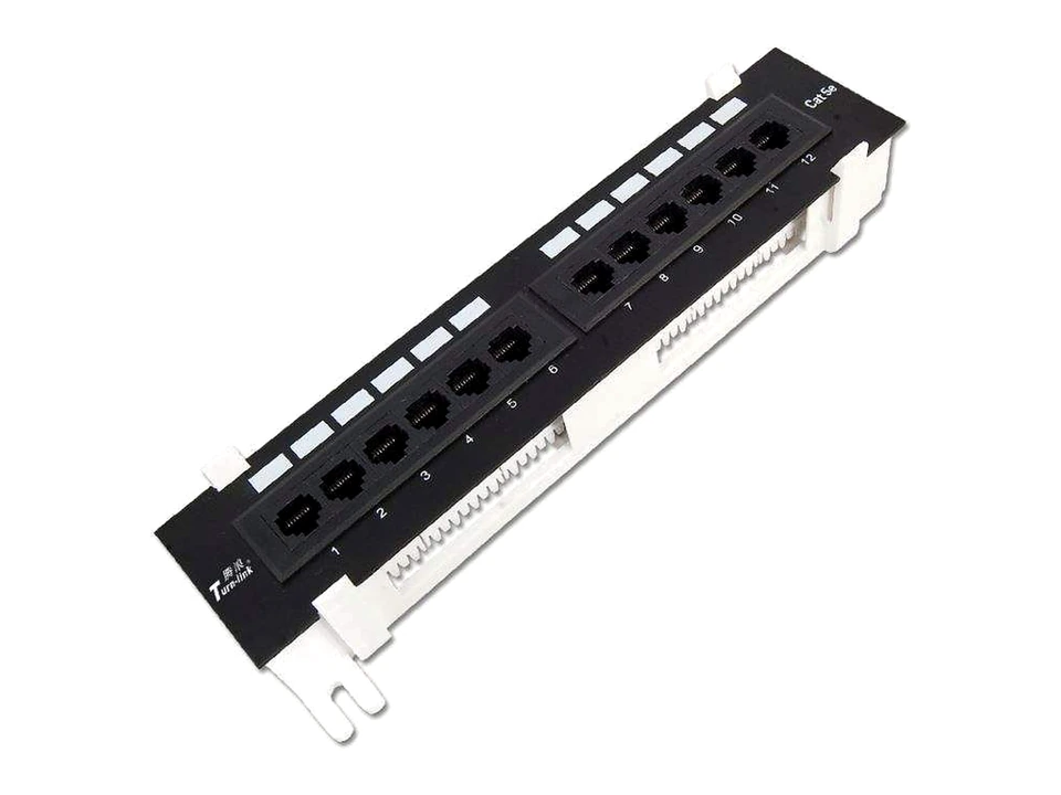 12-Port Cat5e Patch Panel