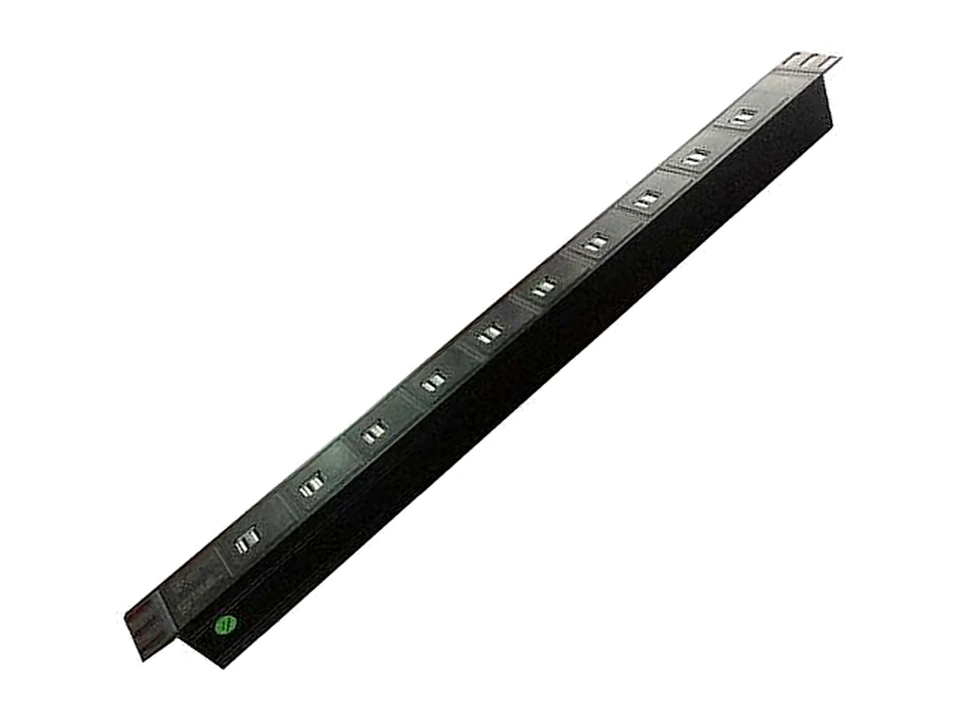 10-Outlet USB Rack PDU